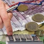 Ποια είναι τα ταμειακά αποθέματα και οι οφειλές των Δήμων της Ηπείρου gemisan_ta_kratika_tameia_-_oi_foroi_poy_ektinaxan_konta_sta_5_dis._eyro_ta_esoda_ton_ianoyario